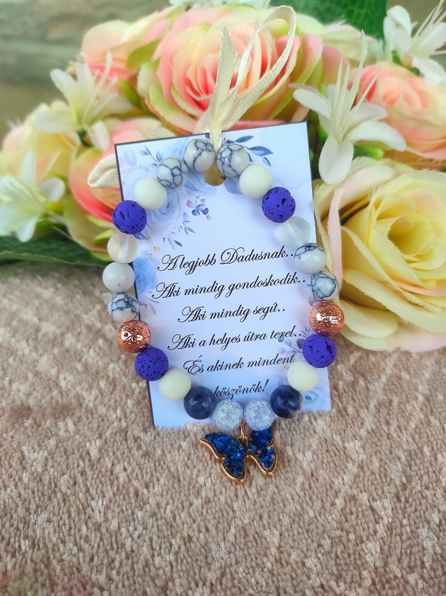 Kék pillangós ásvány karkötő